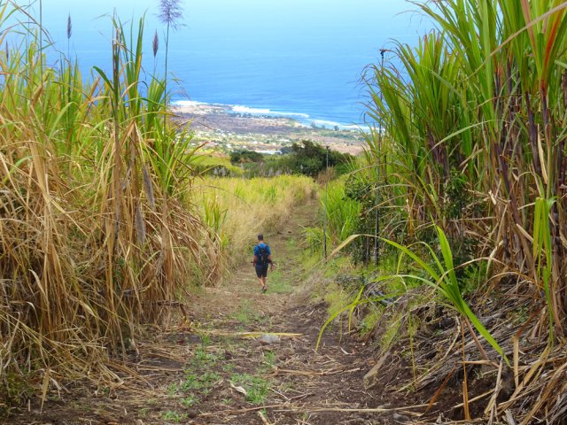 Longues pistes rectilignes pour redescendre vers la mer