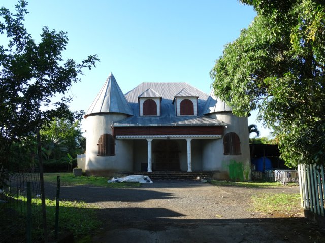 Une grande case abandonnée rachetée par la municipalité