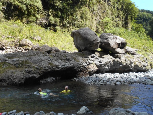 Un autre bassin baptisé ce jour là "Trois Roches"
