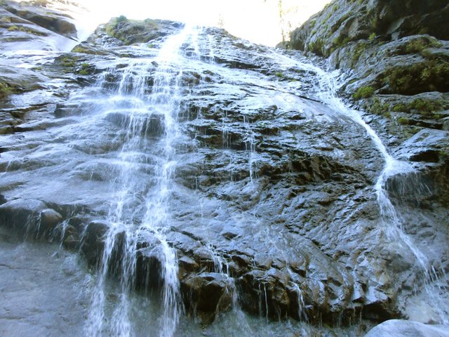 Les derniers mètres de la Ravine des Fleurs Jaunes