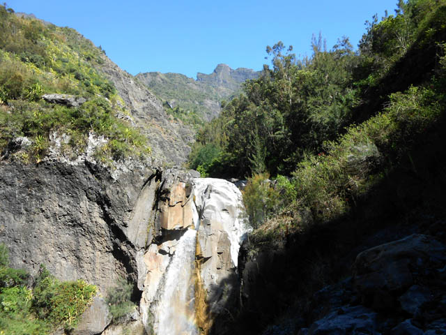 La Cascade du Bras Rouge vue durant la descente vertigineuse