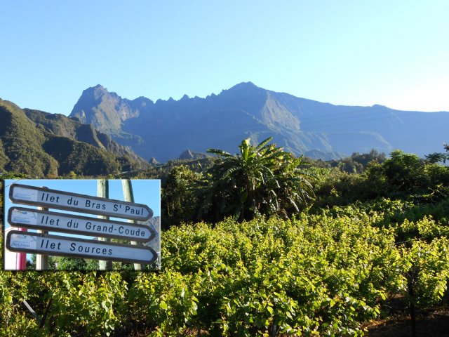 Les îlets sont indiqués comme si c'étaient de gros villages