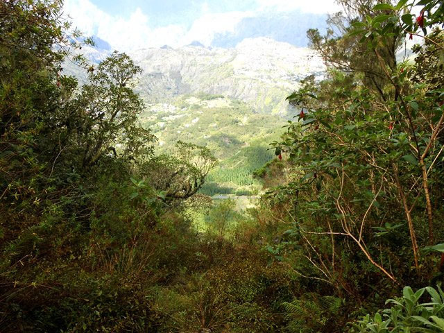 Petit point de vue sur le cirque dans la descente