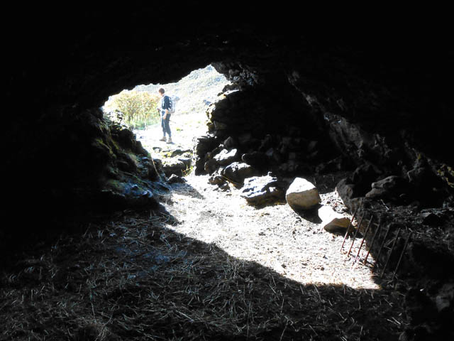 L'intérieur de la Caverne Dufour à deux pas du Gîte du même nom