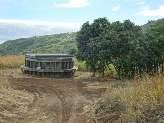 Une des citernes de lutte contre les incendies