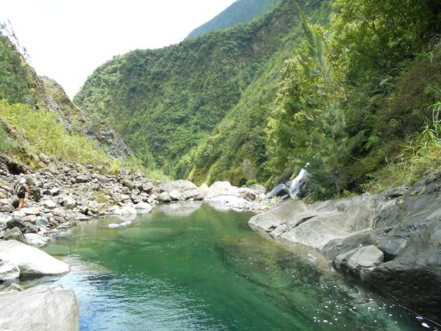 Tout est réuni ici pour passer une nuit proche de ce bassin