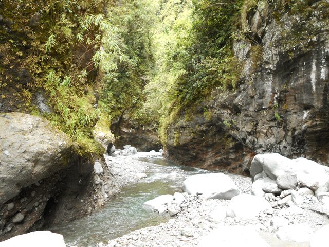 Un dernier regard sur la gorge avant de poursuivre vers le Sud.