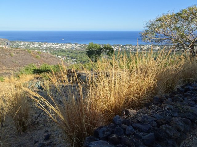 Dernières vues sur Saint-Paul avant de parvenir à la fin du chemin