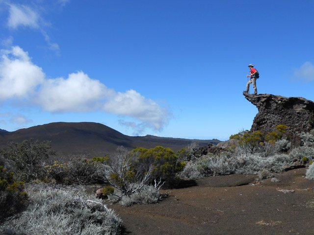 Superbes panoramas sur le Chisny et la Fournaise en direction de l'oratoire