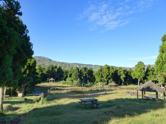Arrivée à l'aire de pique-nique de Mamode Camp