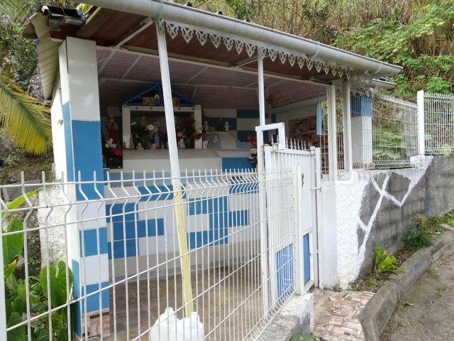 La Vierge a désormais un toit