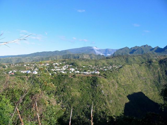 Vue sur l'Entre-Deux et le Petit Bénare