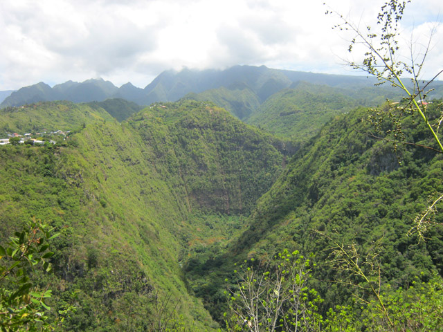 Panorama sur les Gorges du Bras de la Plaine
