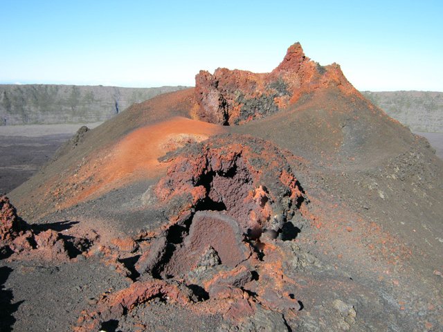 Ce cratère est le clou du spectacle de la journée