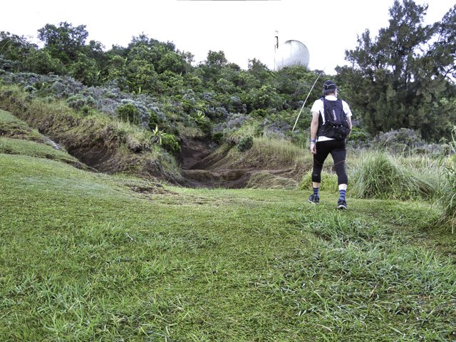 Direction la boule blanche de l'observatoire météo