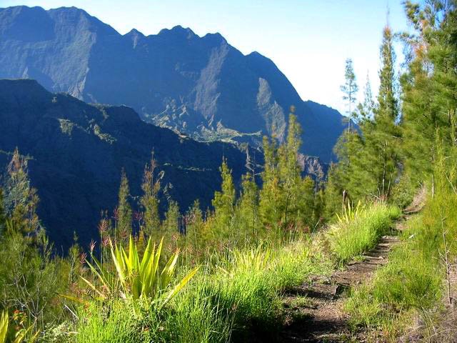Le Dimitile vu du sentier du Reposoir