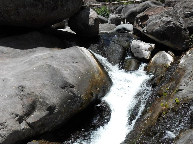 On s'approche parfois de la Rivière