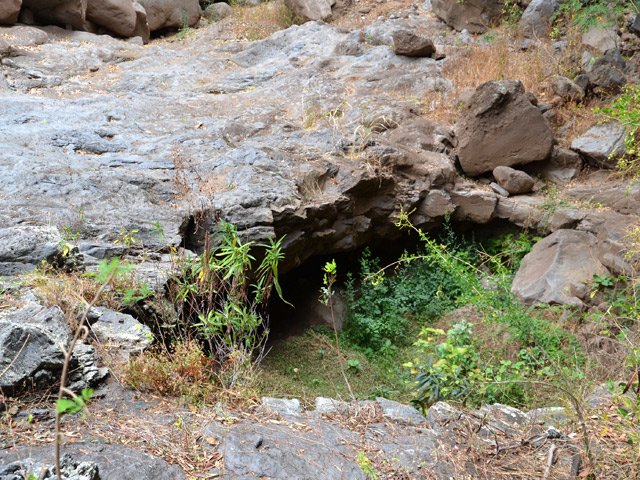 Un autre départ de rivière souterraine
