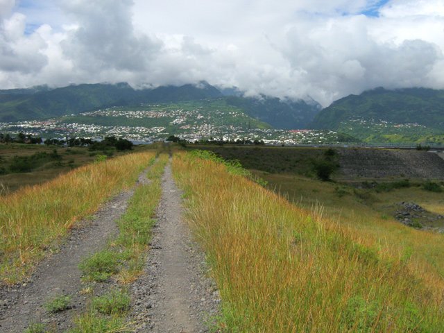 Le sol est usé par les joggeurs