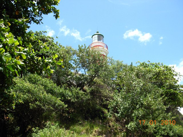 On passe près du Phare de bel Air