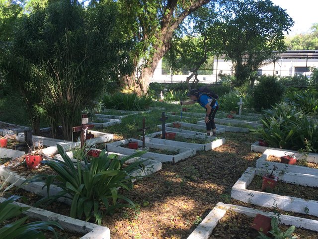 Visite au cimetière la peste