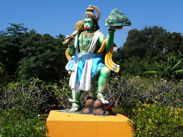 Petit écart possible au temple de la Mare