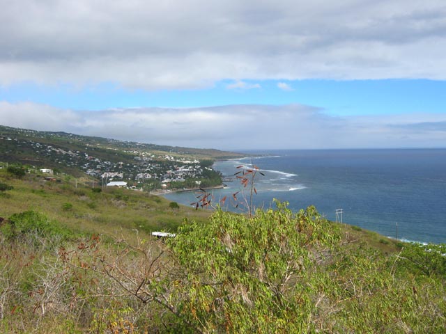 Saint-Leu et la Pointe au Sel depuis les Hauts de Cayenne