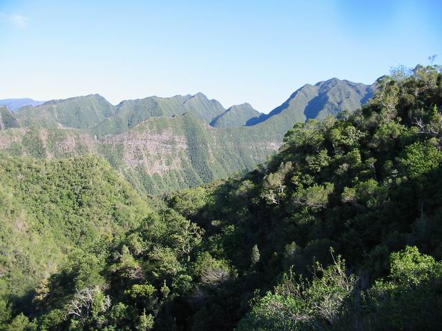 Crêtes de Bras Long et du Bloc depuis la Grande Jument