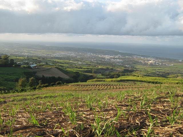 Un dernier regard vers le Gol avant d'attaquer la montée