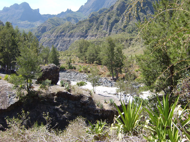 L'arrivée très proche de la cascade de Trois Roches