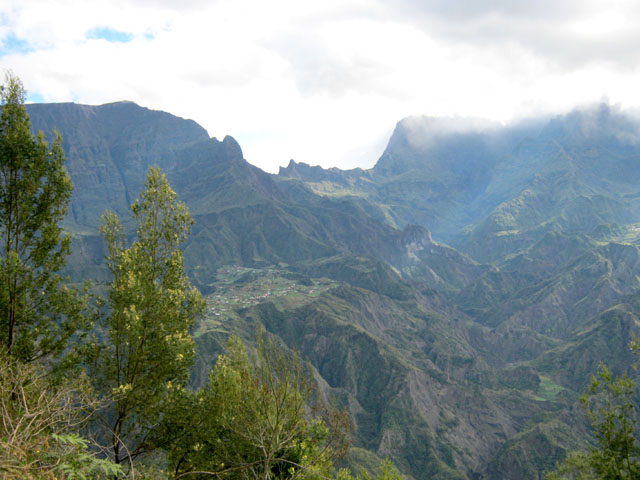 Le Cirque de Cilaos depuis le belvédère du Bras Patates