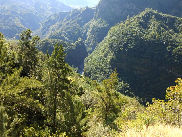 Le Grand Piton dominant le Bras de Cilaos
