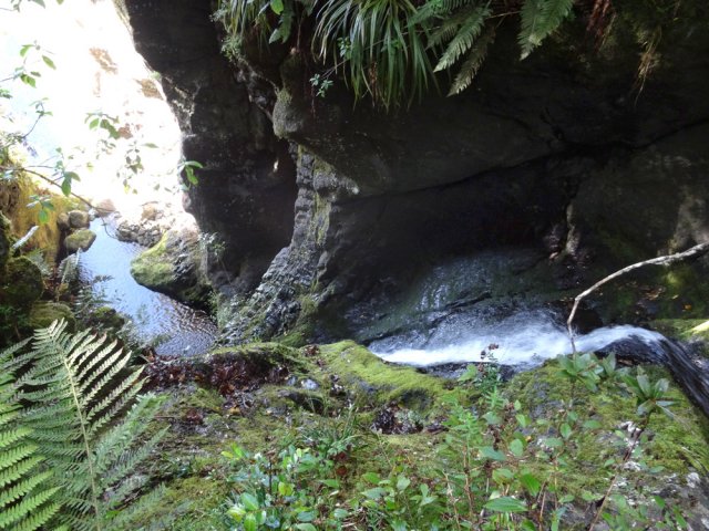Quelques petites chutes avant le grand plongeon