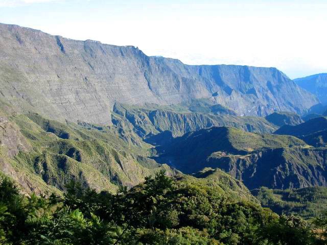 Point de vue sur Roche Plate depuis le Col du Taïbit