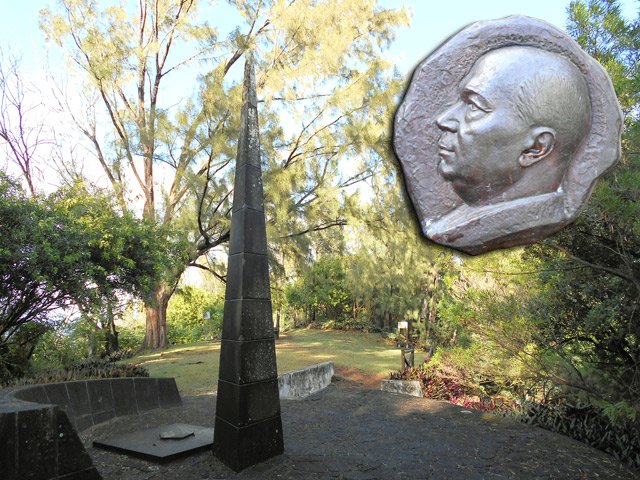 Le monument à la gloire de l'ancien maire de la ville