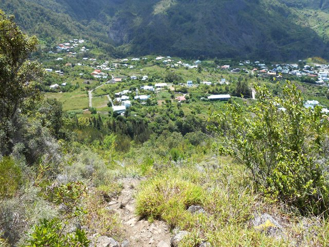 Le sentier de descente, du même style qu'à la montée