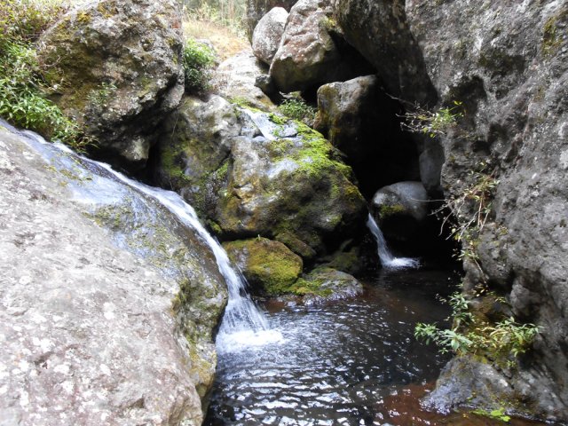 Arrivée au gué proche du barrage de récupération des eaux