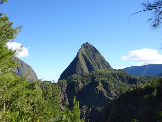 Magnifiques panoramas sur le Piton Cabris