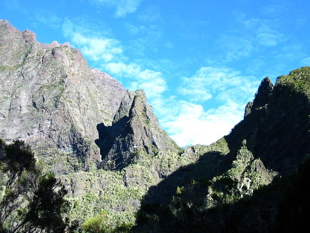 L'approche du Col du Taïbit