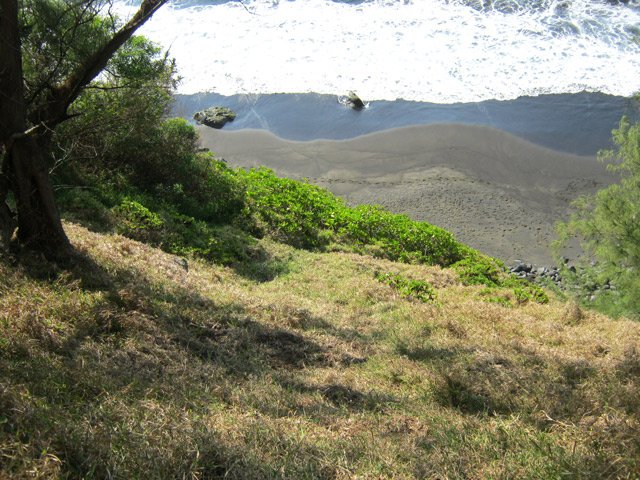 Pente très forte et sentier très peu marqué