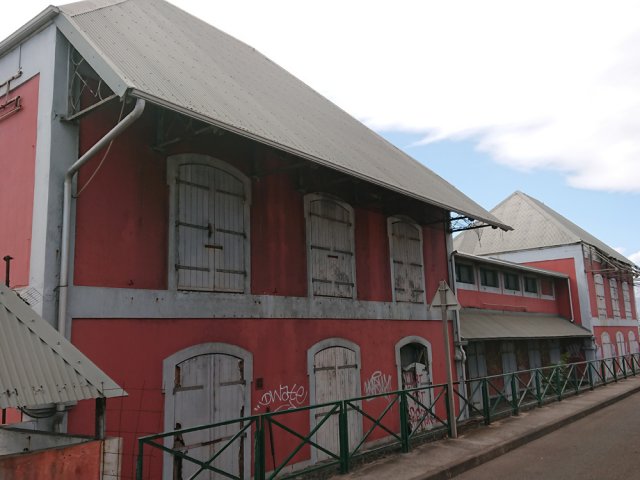 L'ancienne gare ferroviaire de-Saint-Denis
