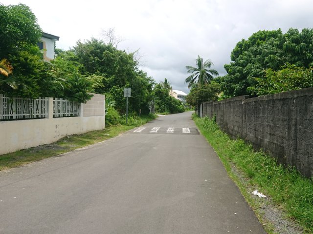 La Rue du Petit Bazar à Saint-André est sur le tracé historique du chemin de fer