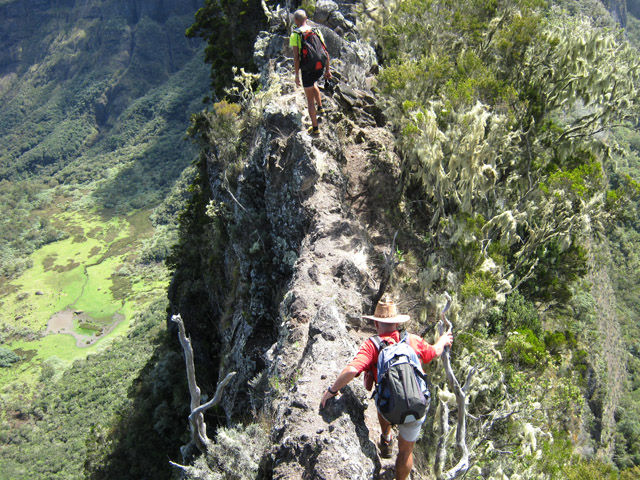 Passages vertigineux et très étroits