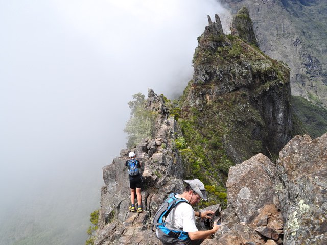 On approche des Salazes mais le brouillard également