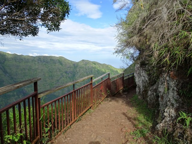 Début du sentier de retour à partir du kiosque