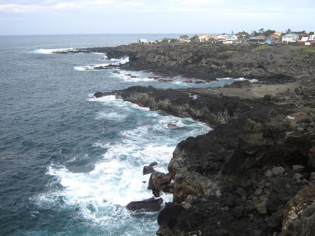 Vue de Grand Bois à la fin de la Rue Bertin Lauret