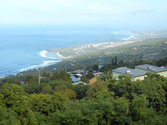 Panoramas sur l'océan depuis l'Etang Saint-Leu