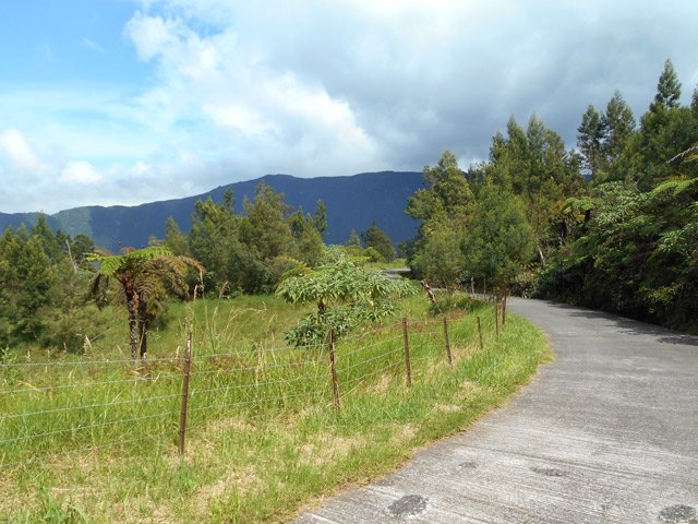 Les prairies longeant le Chemin des Géraniums
