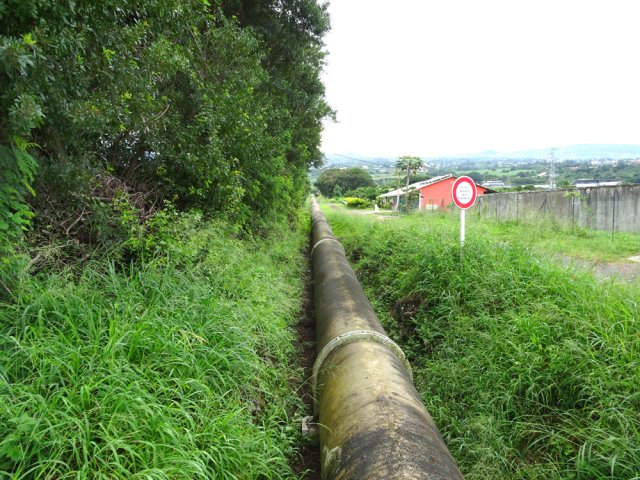 Rejoindre la route avant cette case colorée