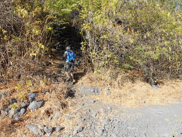 Le début de la montée vers Sans Souci, près du canal
